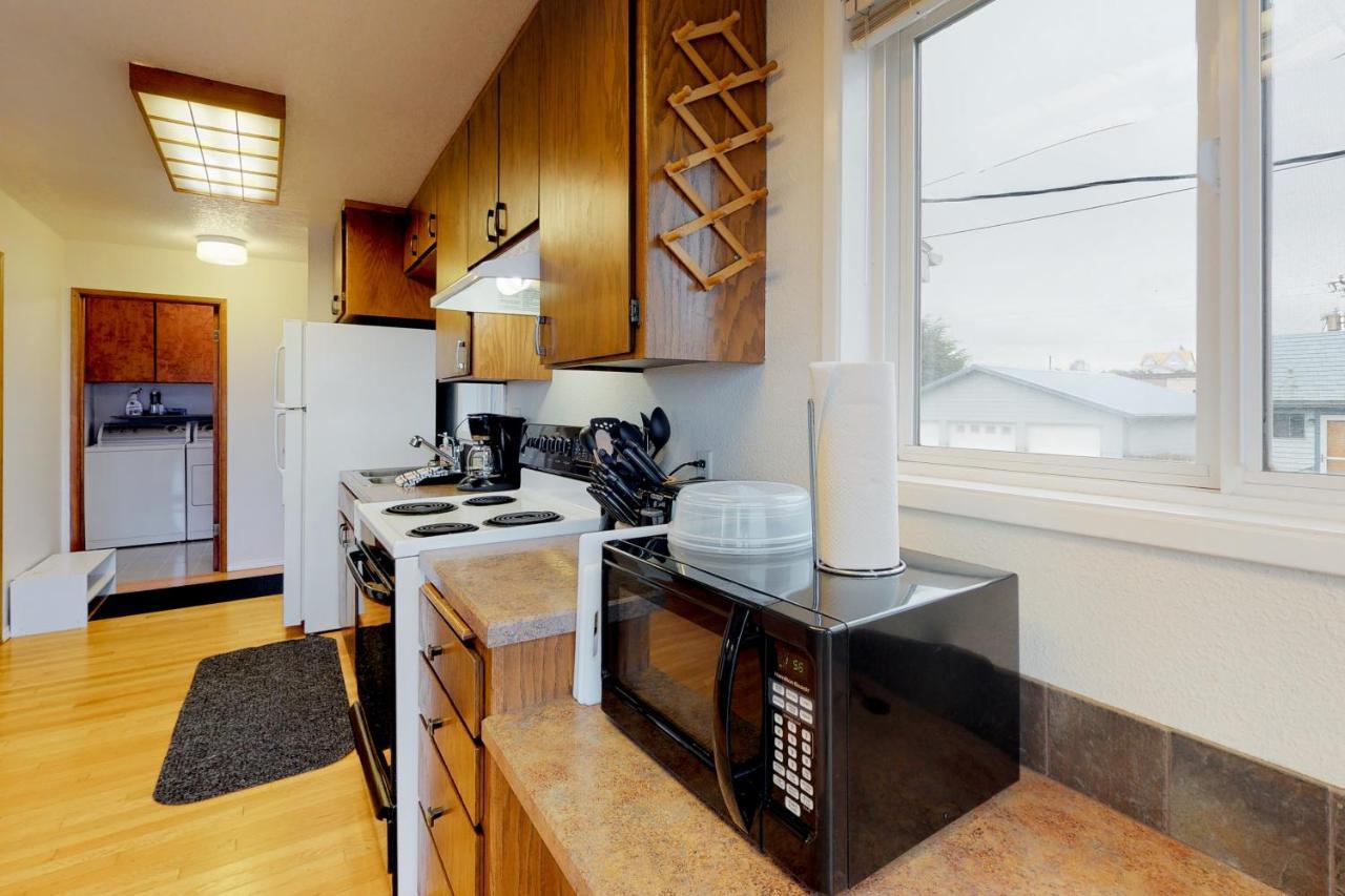 Newport'S Cypress Oceanview Home المظهر الخارجي الصورة