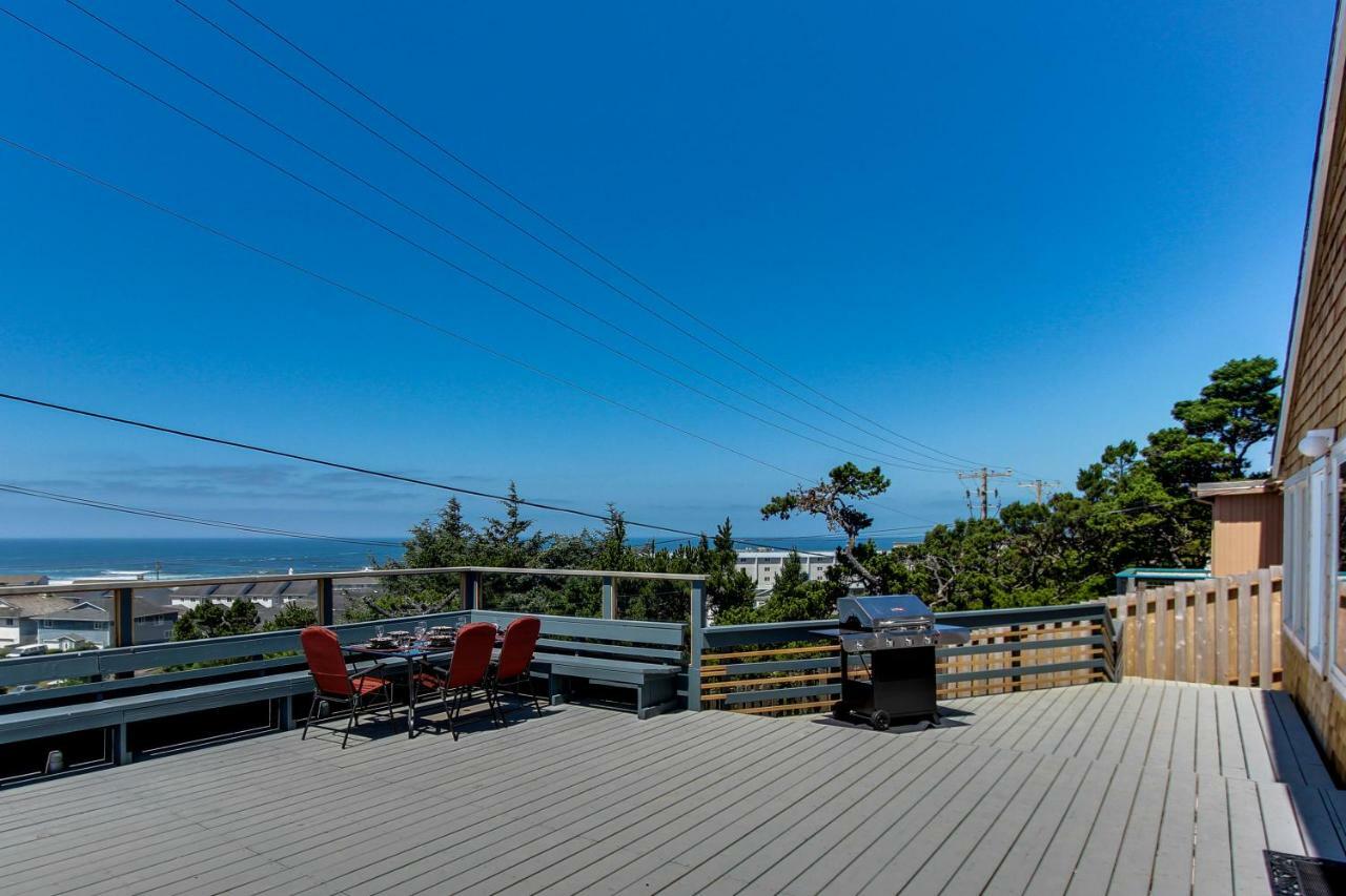 Newport'S Cypress Oceanview Home المظهر الخارجي الصورة